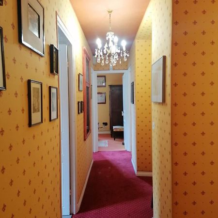 Au Relais Fleuri Bed & Breakfast Gilette Exterior photo